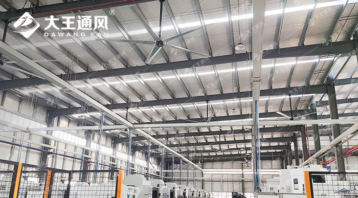 無(wú)錫大型機(jī)加工車(chē)間安裝工業(yè)風(fēng)扇