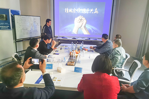 1731031510423775.jpg 0_2.jpg